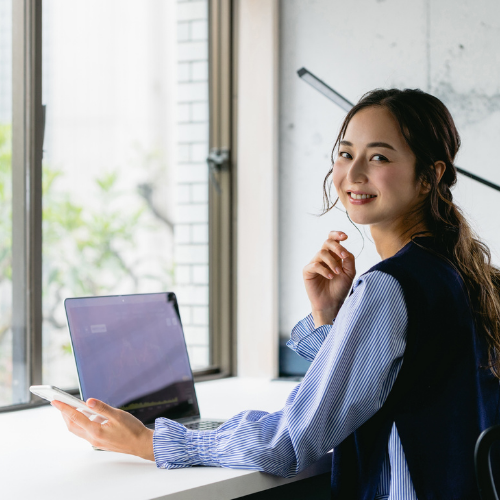 フリーランスが大口案件を獲得した成功事例